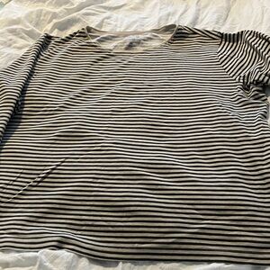 Croft & Barrow Black and White Striped Long Sleeve Top
